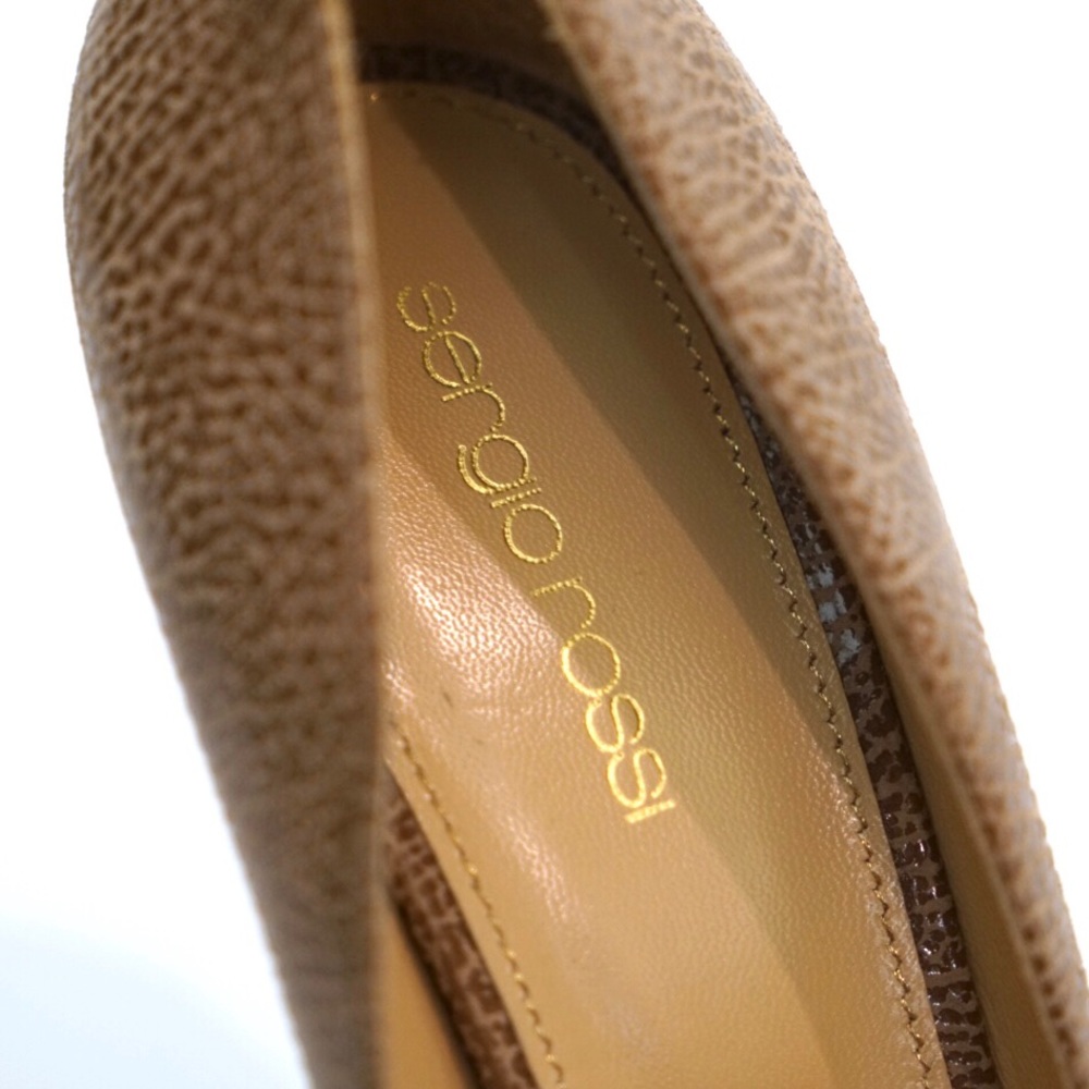 Sergio Rossi Nude Peep Toe High Heels - Picture 7 of 8